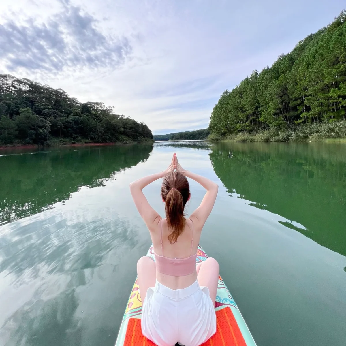 chèo sup hồ tuyền lâm đà lạt