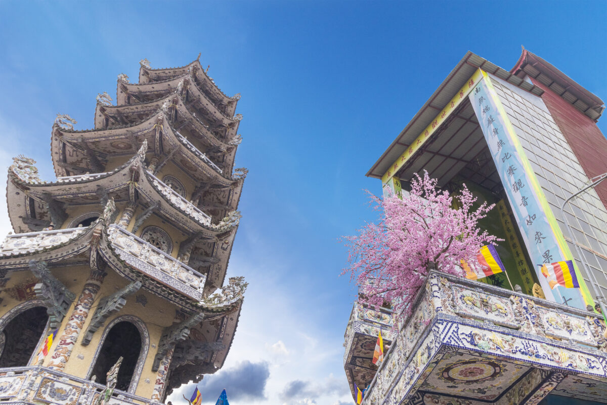 chùa linh phước Đà Lạt