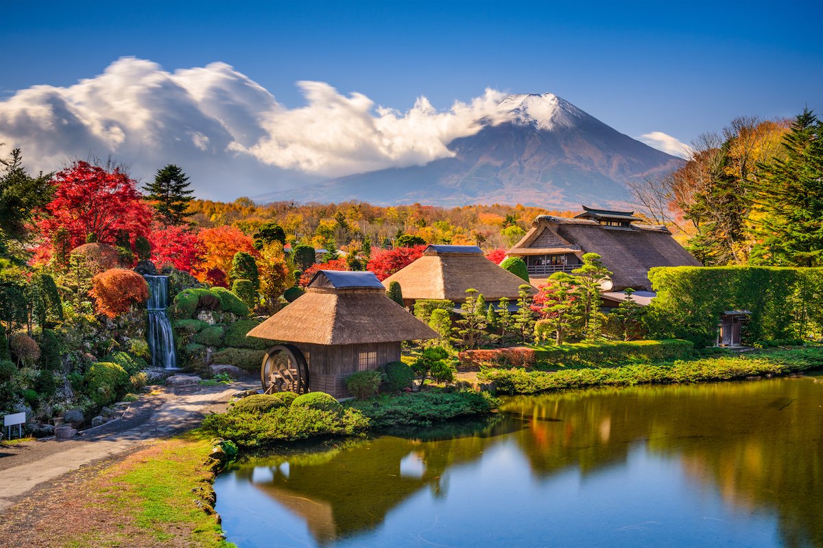 Săn tour mùa thu để tận hưởng vẻ đẹp rực rỡ của Nhật Bản