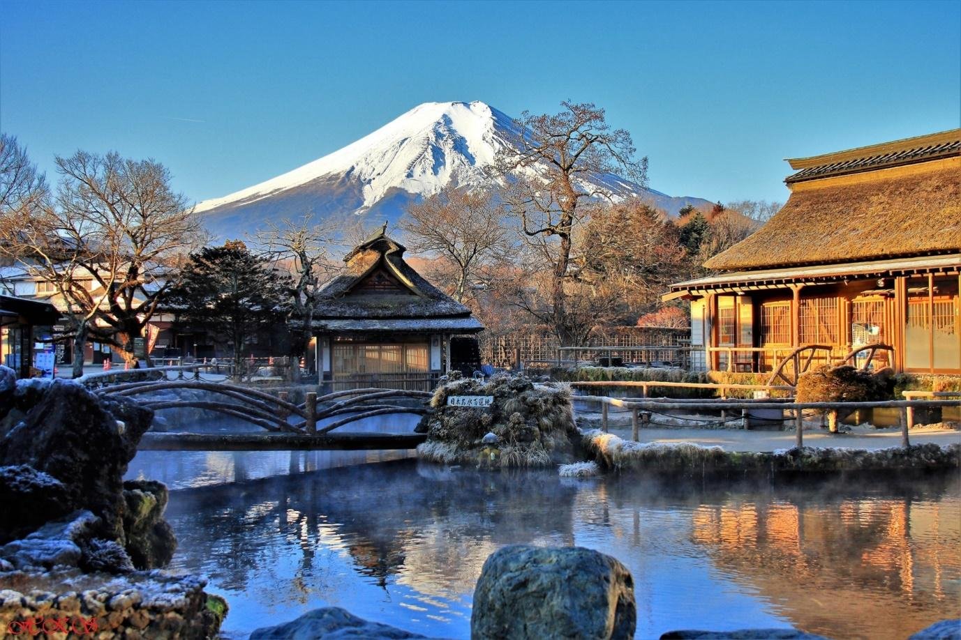 Làng Cổ Oshino Hakkai - Chốn Bình Yên Dưới Chân Núi Phú Sĩ