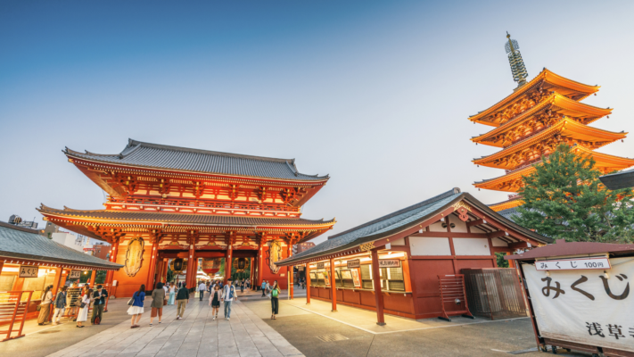Đền thờ Asakusa - Trải nghiệm văn hóa và tâm linh độc đáo trong du lịch Nhật Bản