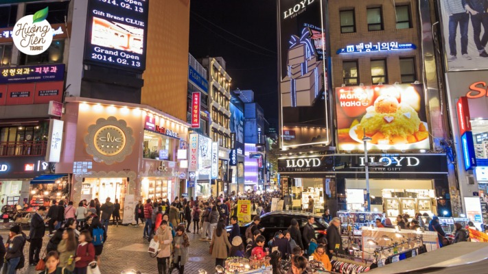 Land tour Hàn Quốc khám phá phố Myeongdong - Khu mua sắm sôi động về đêm tại Seoul