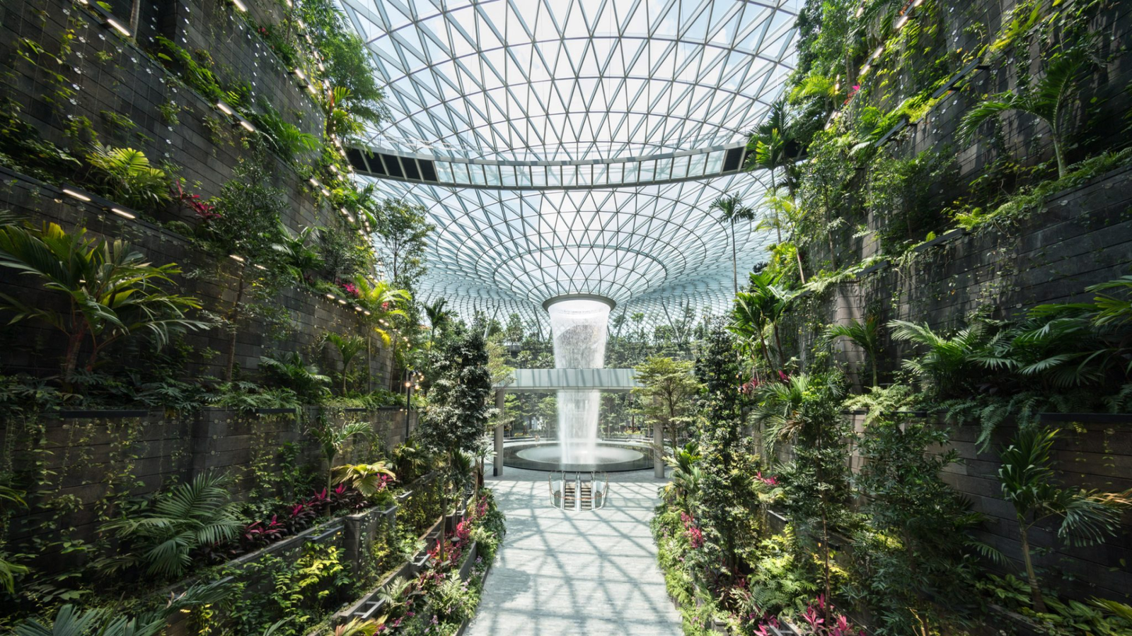 Thác nước Jewel Changi nổi tiếng tại Singapore - Hướng Tiên Tourist