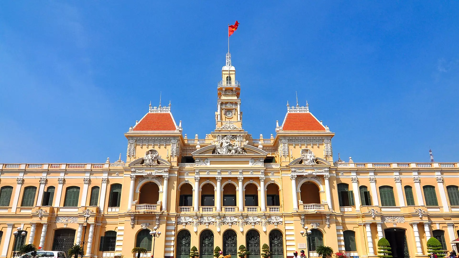 vietnam travel tour - huong tien tourist