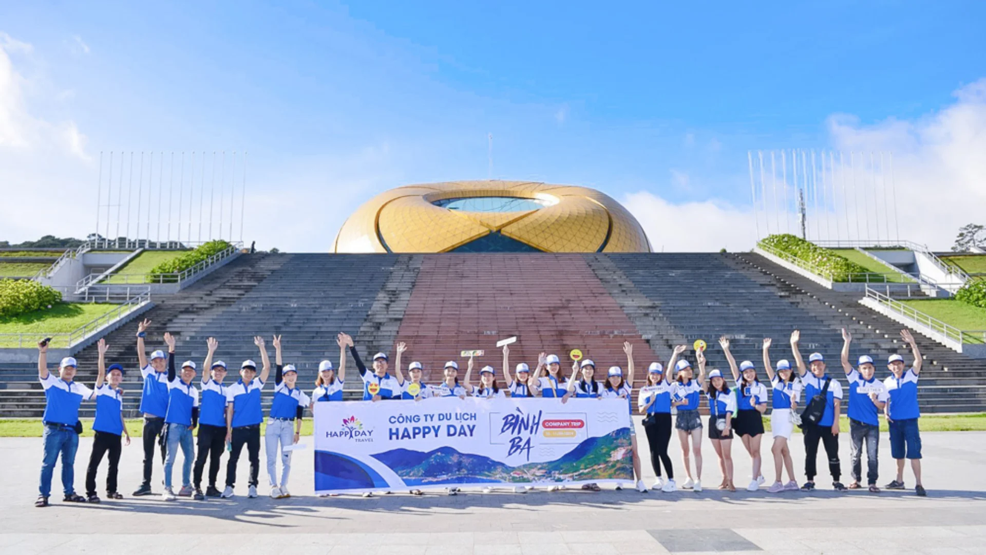 happy day travel cong ty du lich da lat uy tin chat luong 2025