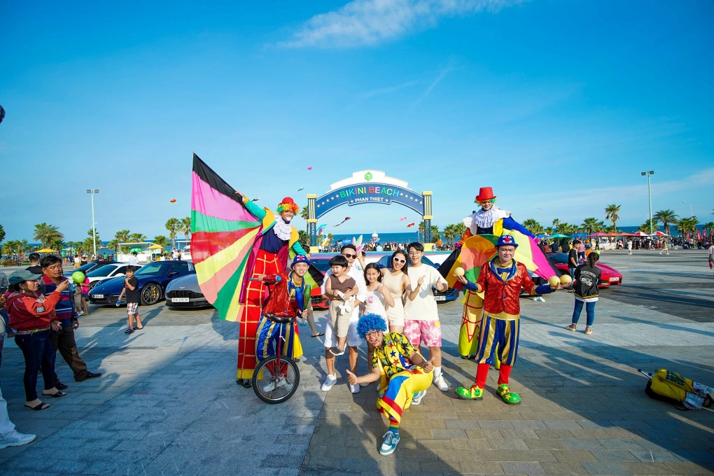 bikini beach phan thiết