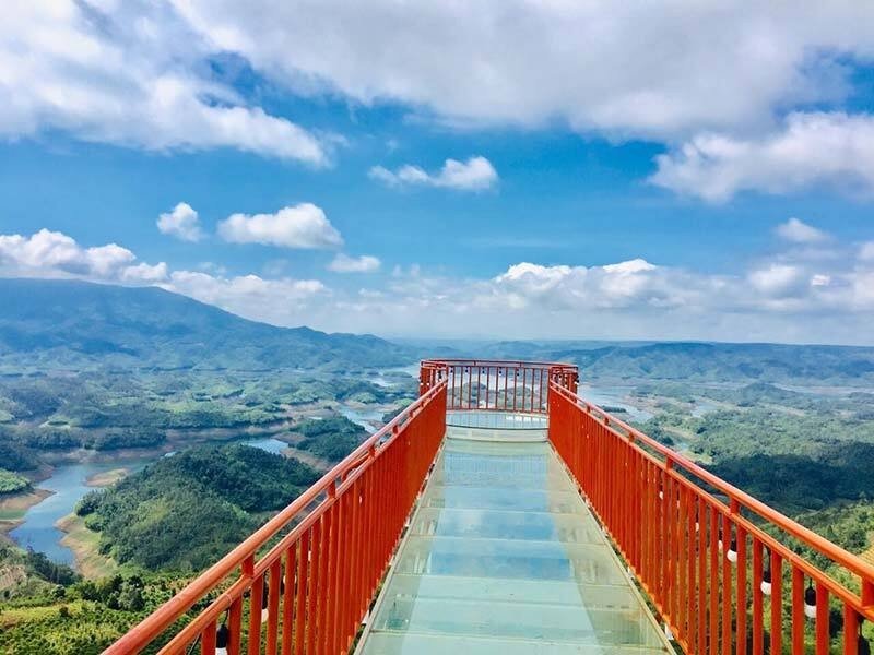 cầu kính hành phúc kdl tà đùng