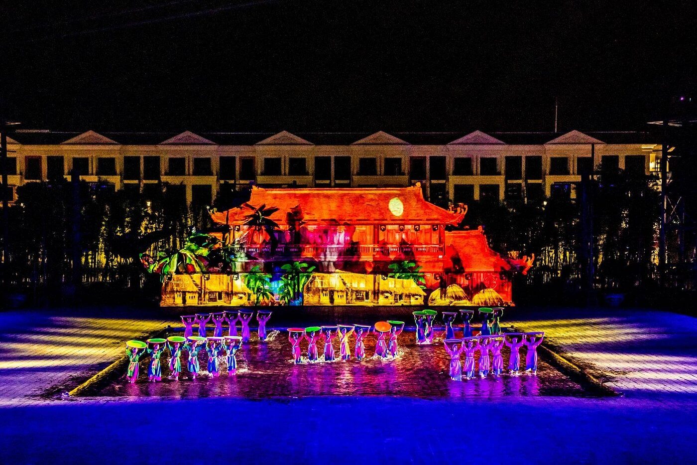 Show thực cảnh Tinh Hoa Việt Nam Phú Quốc