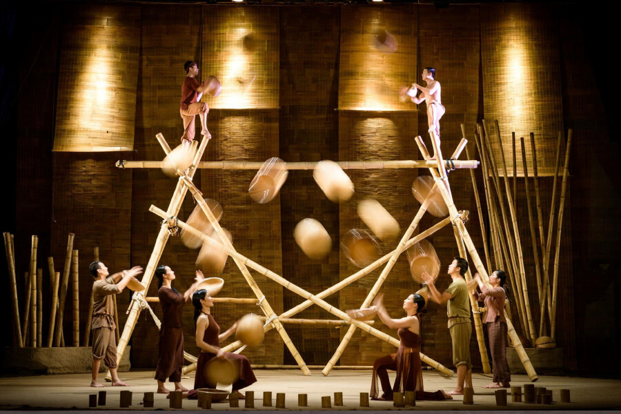 A O Show - Lune Production