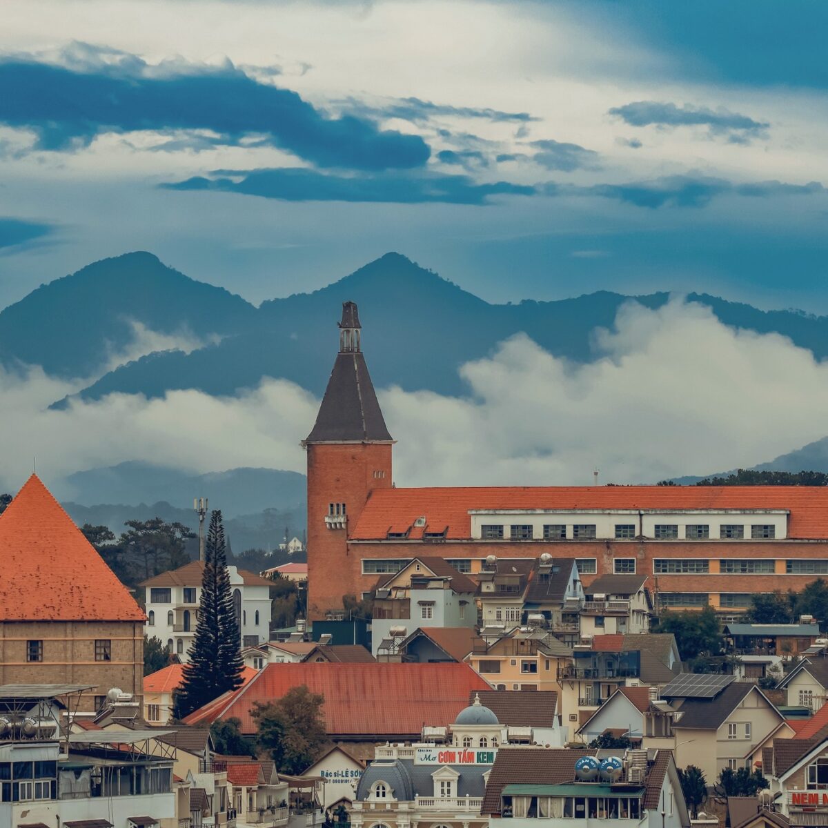 Dalat Muslim tours