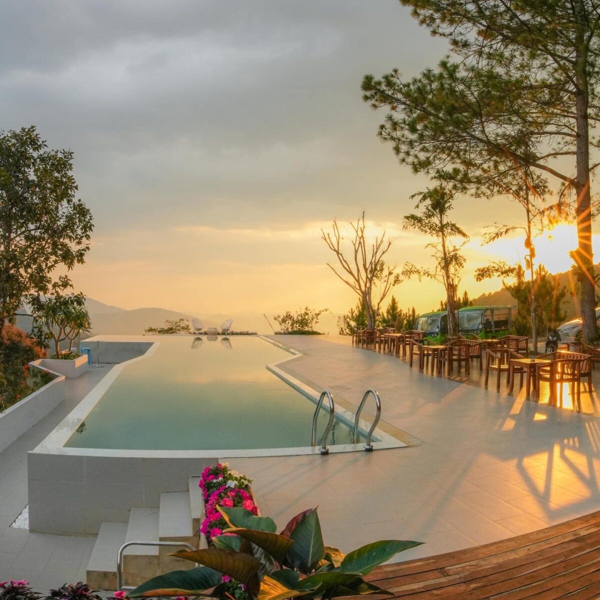 Dalat Tours