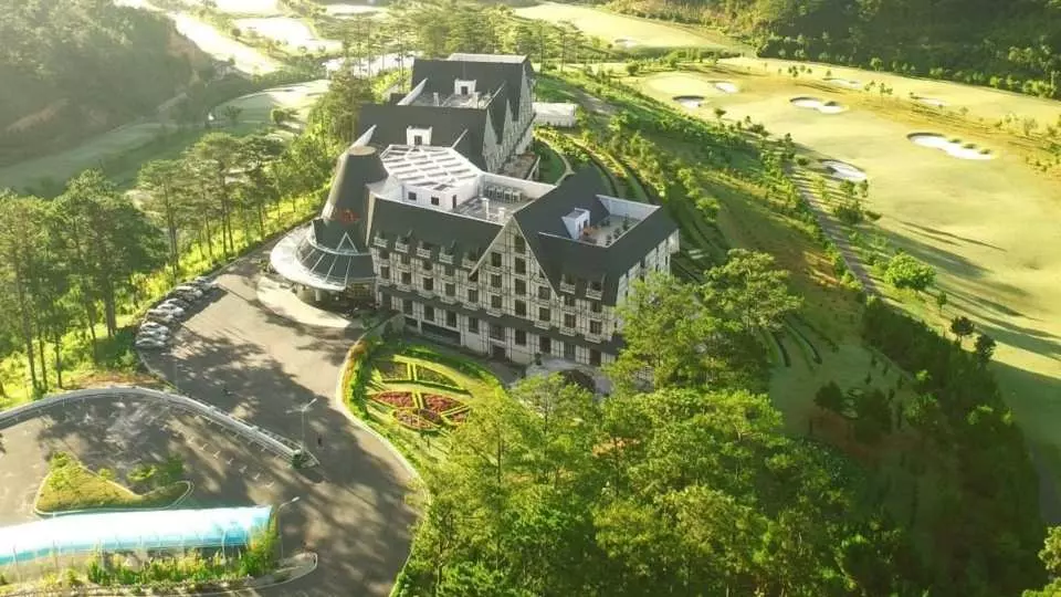 resort chuẩn 4 sao tại đà lạt