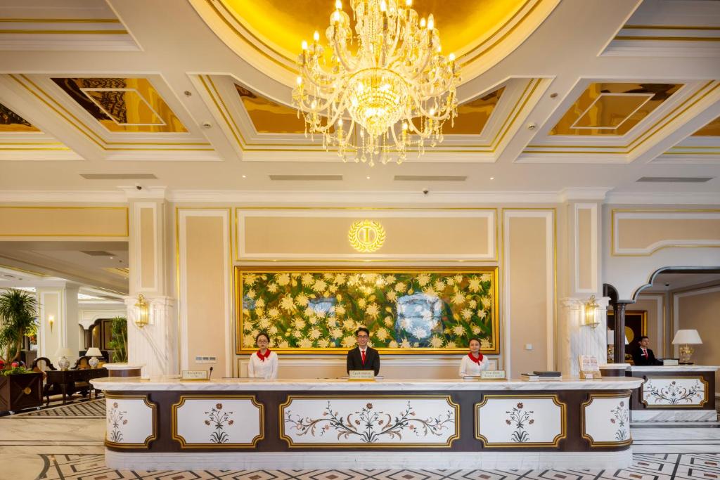 sanh chung khach san Best western premier Imperial palace Dalat 4