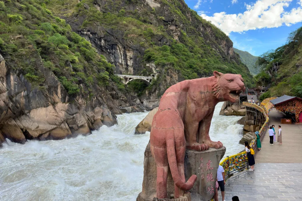 Tour Trung quốc Lệ giang Shangri la